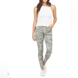 SPANX Stretch Twill Ankle Cargo Pant in
Soft Sage Green